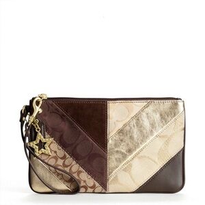 Coach Patchwork Wristlet in Cream and Brown NWT in packaging